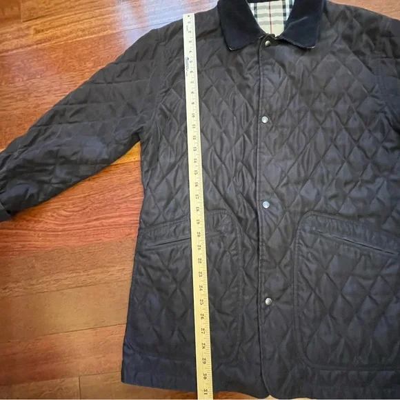 Burberry Black Quilted Jacket - Picture 10 of 11